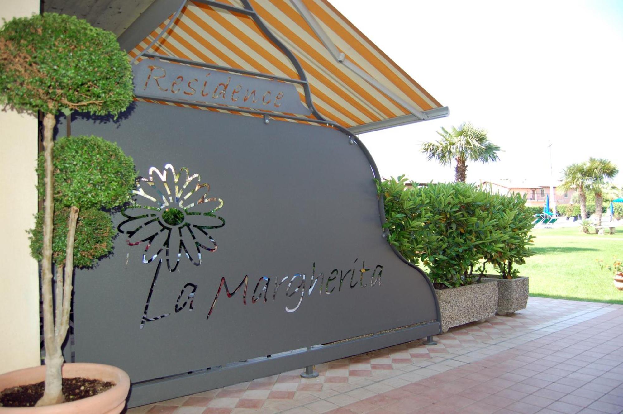 Residence La Margherita Lazise Exteriér fotografie