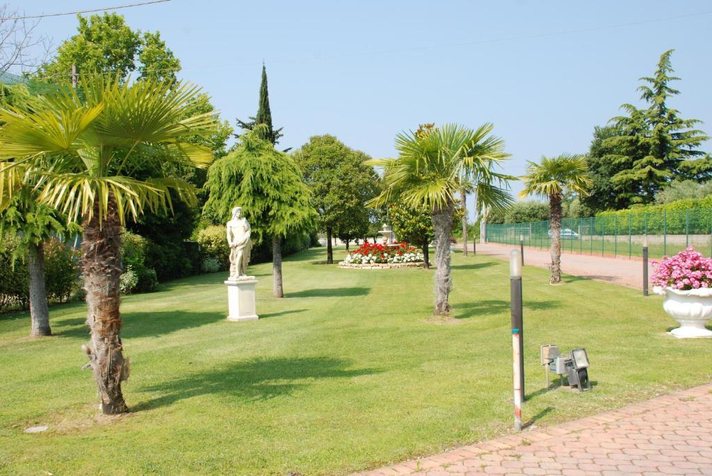 Residence La Margherita Lazise Exteriér fotografie